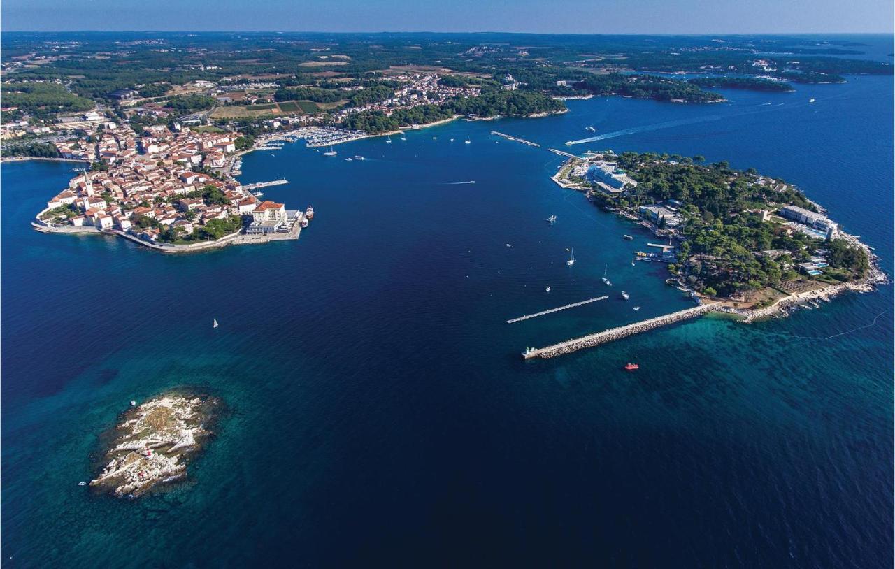 Beautiful Apartment In Porec With Wifi 外观 照片
