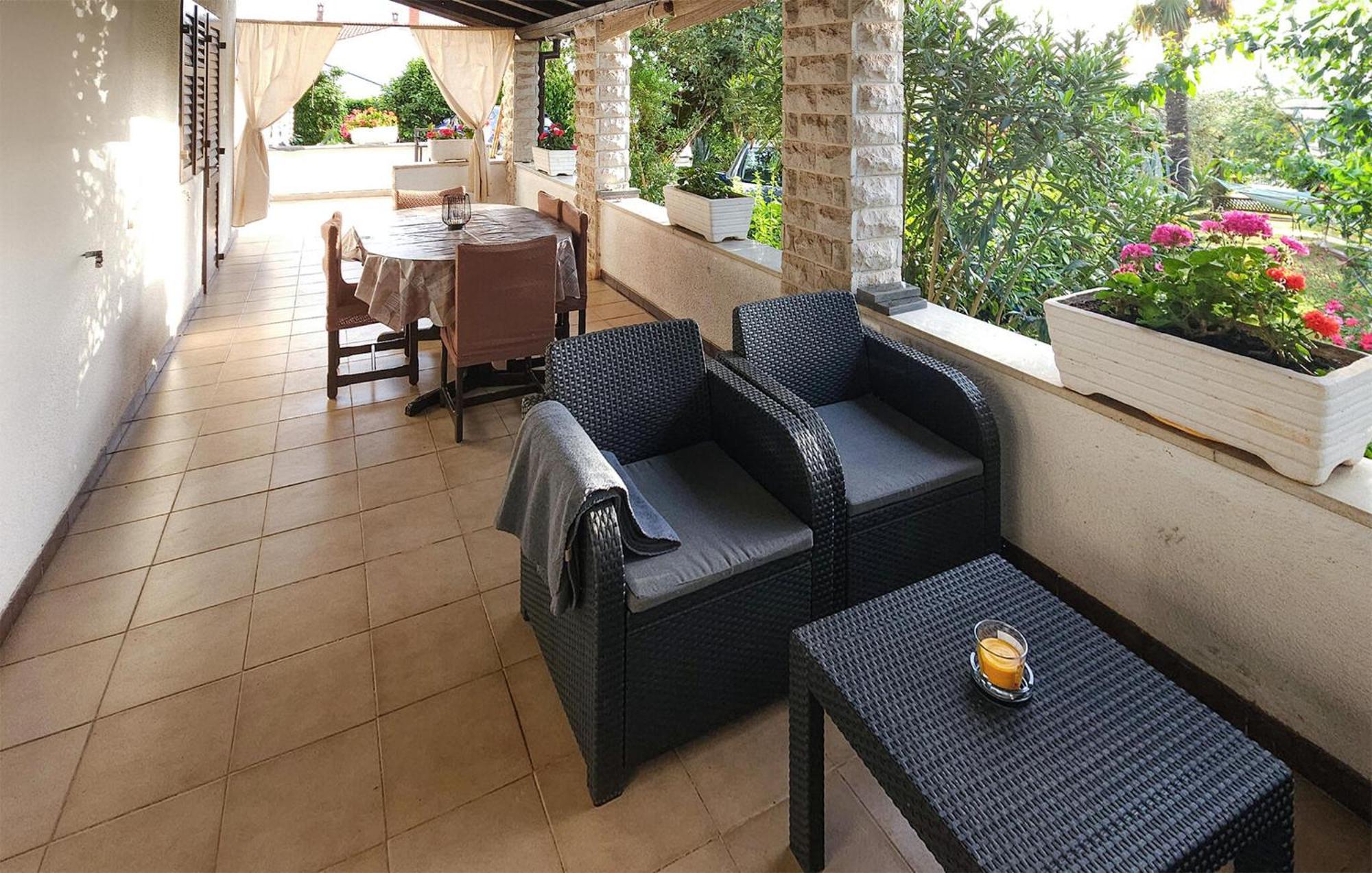 Beautiful Apartment In Porec With Wifi 外观 照片