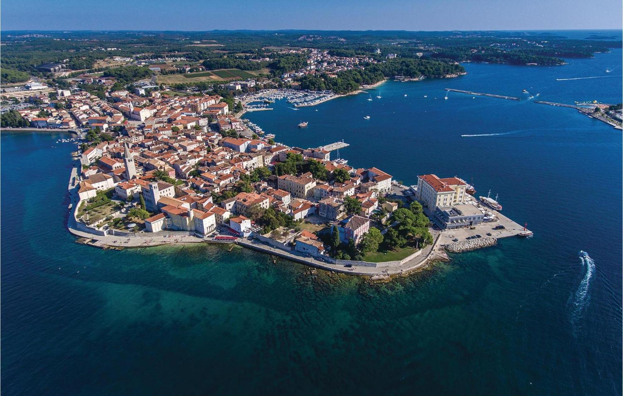 Beautiful Apartment In Porec With Wifi 外观 照片